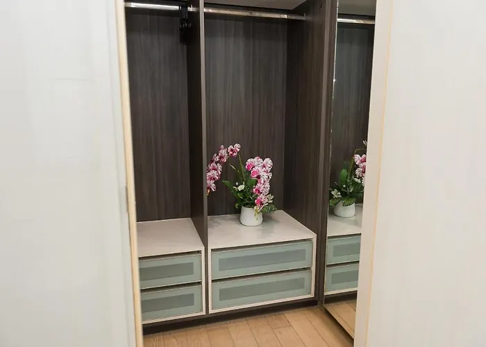 公寓 Rise Modern Lux 2br - 800m To Bts Thong Lo 曼谷