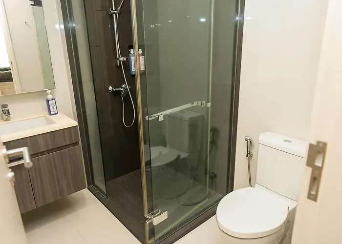 公寓 Rise Modern Lux 2br - 800m To Bts Thong Lo 曼谷