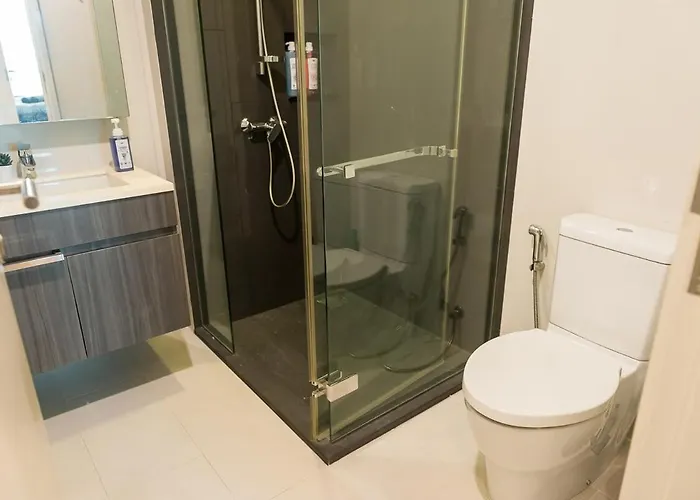 Rise Modern Lux 2br - 800m To Bts Thong Lo 公寓 *